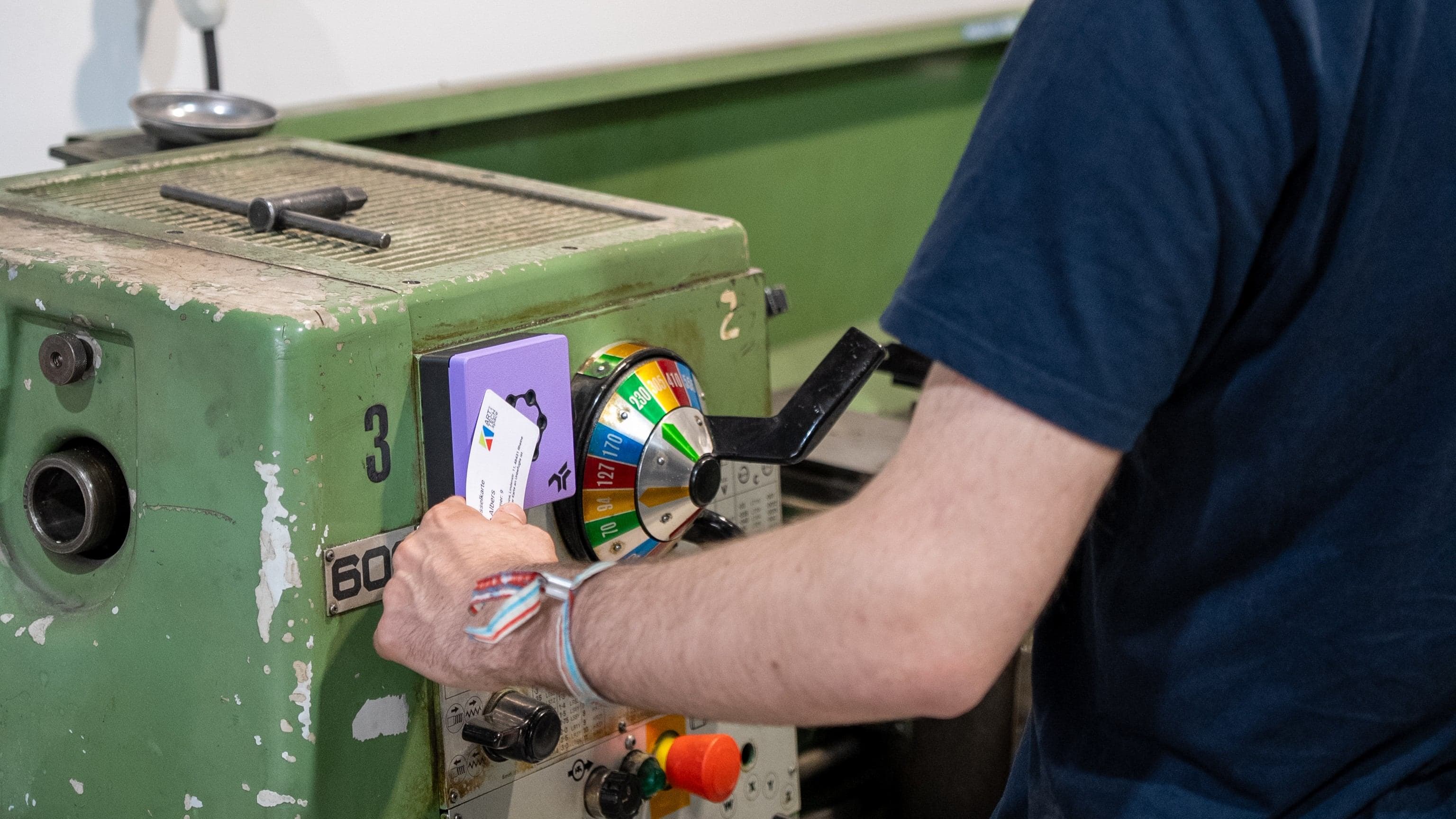 Gateway an zentraler Position in einer Werkstatt